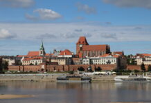 Toruń. XIV-wieczny mur wstrzymuje przebudowę gazociągu