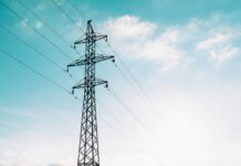 Niewielkie środki na łagodzenie skutków kryzysu energetycznego Linia energetyczna