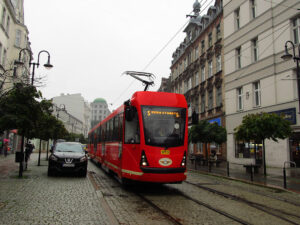 Górnośląsko-Zagłębiowska Metropolia oferuje darmowy transport na wybory