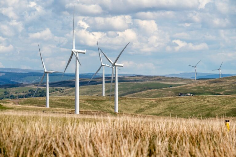 Zakup dwóch farm wiatrowych o mocy 103 MW