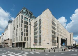 Warszawa. Wyrokiem NSA trzy budynki zostały usunięte z gminnej ewidencji zabytków. Czy to początek lawiny takich wyroków?