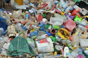Polska tonie w tanim plastiku