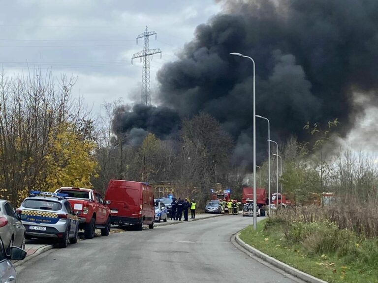Pożar składowiska chemikaliów w Kędzierzynie-Koźlu