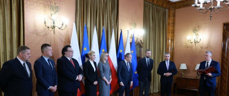 Premier powołał nowych szefów służb specjalnych. Kto stanie na czele CBA, ABW i Agencji Wywiadu?