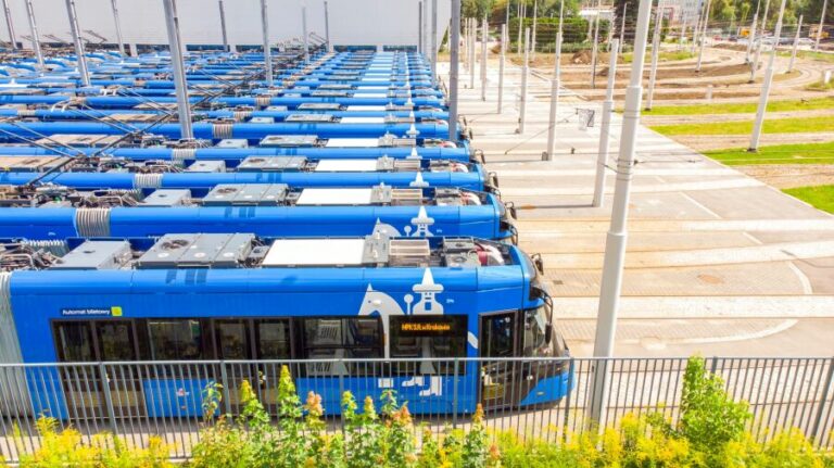 Kraków ogłosił przetarg na zakup 90 niskopodłogowych tramwajów