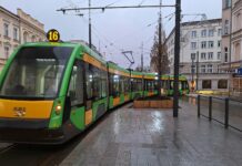 Koniec remontów w centrum i na peryferiach: Poznań wraca na tramwajowe tory Tramwaj w centrum Poznania