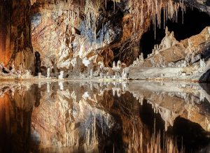 Dane o zmianach klimatu zapisane w stalagmitach