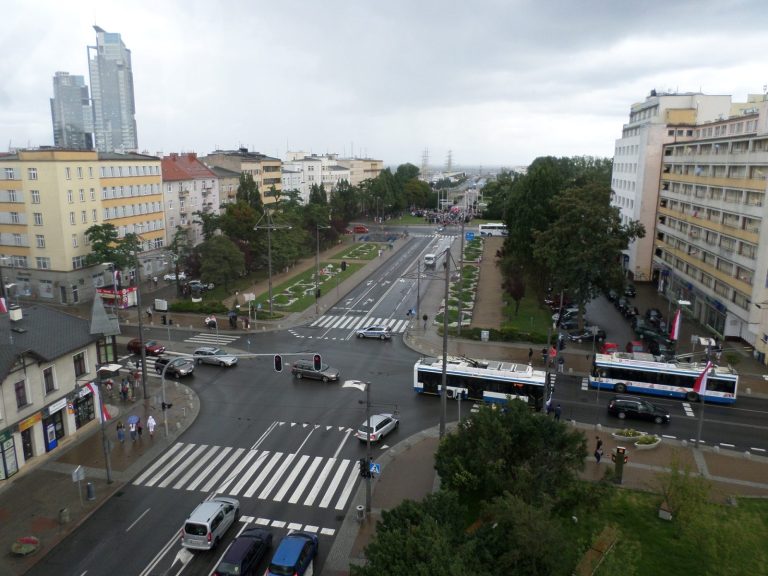 Gdynia. Awaria sieci ciepłowniczej – brak ogrzewania i ciepłej wody