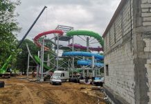 Kąpielisko z podgrzewaną wodą w Zielonej Górze Ochli na finiszu