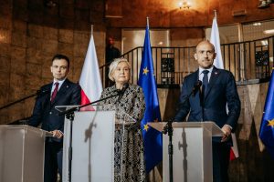 Minister Czarnecka: konieczna analiza sektora energetycznego
