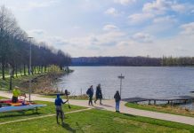 Katowice. Dolina Trzech Stawów zmienia się na wiosnę i przyciąga swą ofertą mieszkańców