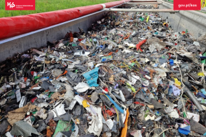 Dolnośląska KAS zatrzymała nielegalny transport odpadów z Niemiec