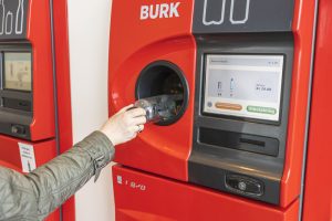 Polska będzie drugim co do wielkości krajem systemu kaucyjnego w Europie. Ile będzie punktów zbiórki?
