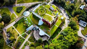 Dachy zielone a nowy europejski bauhaus