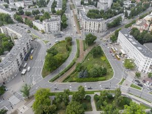 Odbetonowanie placu Wilsona w Warszawie coraz bliżej. Wpłynęły trzy oferty