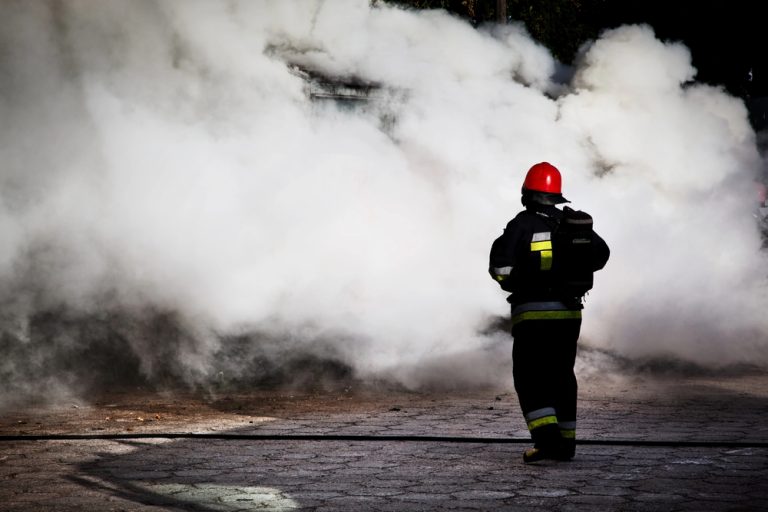 Pożar hałdy odpadów w Warszawie – Rembertowie