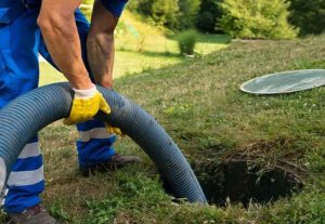 Kontrole szamb i przydomowych oczyszczalni. Problemy gmin