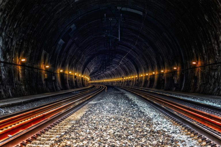 Rewolucja w połączeniach kolejowych w Polsce za sprawą budowy tunelu podziemnego w Łodzi
