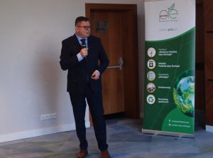 Woda to nie towar lecz dobro zauważa podsekretarz MI Przemysław Koperski