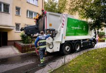 Warszawa. Radni zadecydowali o czasowym obniżeniu opłat za odbiór odpadów