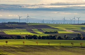Tauron o krok od uruchomienia trzech elektrowni wiatrowych