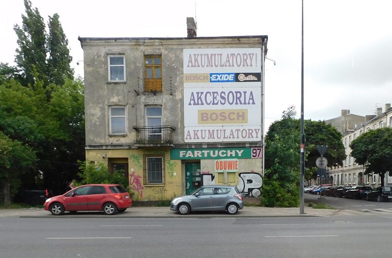 Nawet 100 tys. zł kary za nielegalne reklamy w Łodzi