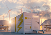Eksperci: potrzebne są inwestycje w OZE oraz magazyny energii