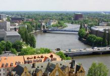 Alarmujące doniesienia o jakości wody w Odrze we Wrocławiu