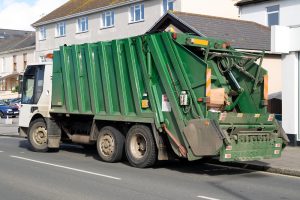 Stan pojazdów przewożących odpady budzi obawy – ostrzega ITD