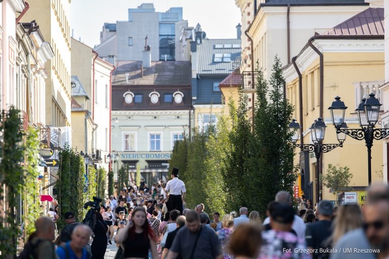 Rzeszów. Deptak na Grunwaldzkiej gotowy