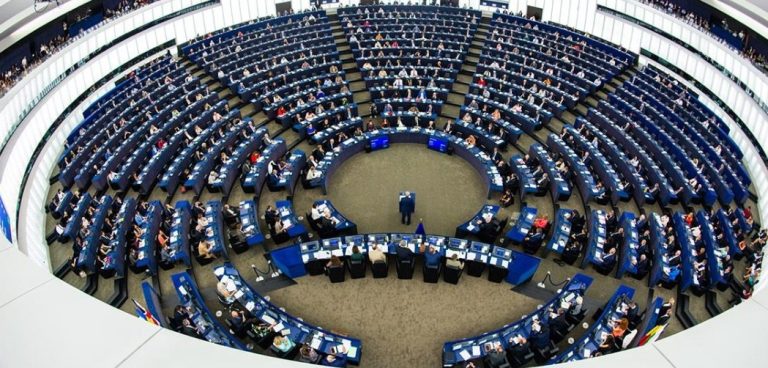 Parlament Europejski za zwiększeniem funduszy dla powodzian