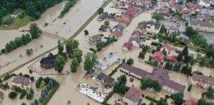 Ewakuacja szpitala w Nysie. Stan alarmowy we Wrocławiu. Plan wprowadzenia stanu klęski żywiołowej