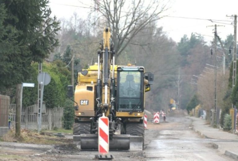 Budowa sieci kanalizacyjnej w gminie Radomsko na finiszu