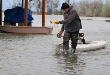 Kl臋ska powodzi i “rzeka atmosferyczna” w Kalifornii