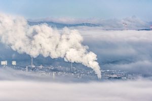 Badanie: Polacy nie uważają rozwoju OZE za priorytet