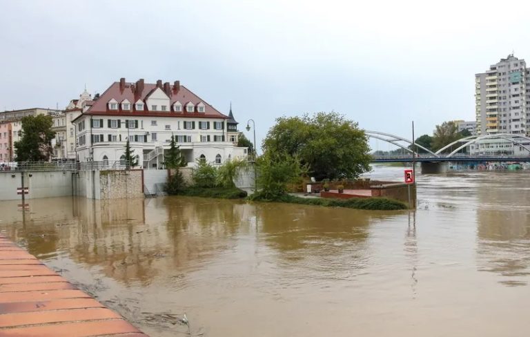 97 procent powodzian z opolskiego otrzymało rządowe wsparcie