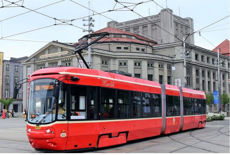 Miliard złotych na 65 nowych tramwajów dla Górnego Śląska