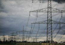 Litwa wzmacnia ochronę mostu energetycznego z Polską