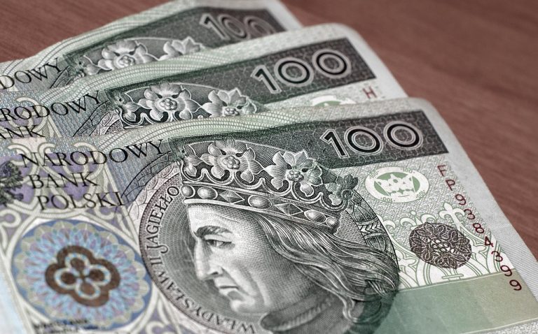 MF rozważa podniesienie do 10 tys. zł progu wartości umów, jakie mają być ujawniane w rejestrze