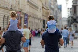 Samorządowcy średnich miast apelują o wsparcie rządu w sprawie wyludniania