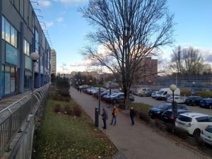 Brak możliwości opłaty gotówką za postój w Warszawie przyciągnął uwagę rzecznika praw obywatelskich