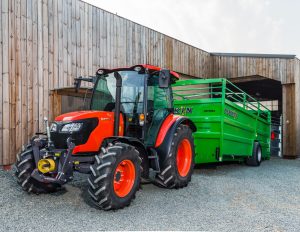 Kubota M4 – wszechstronny ciągnik do pracy w przestrzeni miejskiej