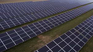 Nowa elektrownia fotowoltaiczna w Ostrowie Wielkopolskim otwarta