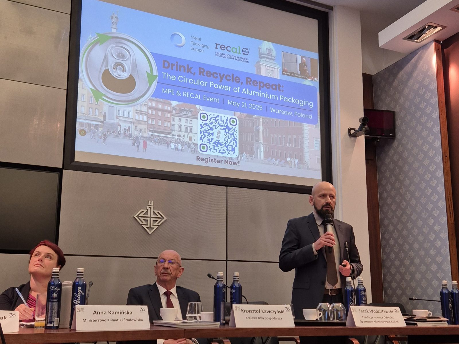 System kaucyjny a projektowanie opakowań – eksperci o przyszłości rynku