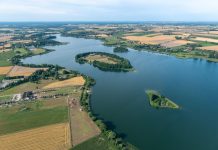 Osady z dna jeziora Lednica a początki państwa Piastów