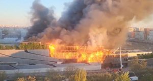 Pożar w jednym z największych zakładów przetwarzania odpadów w Paryżu