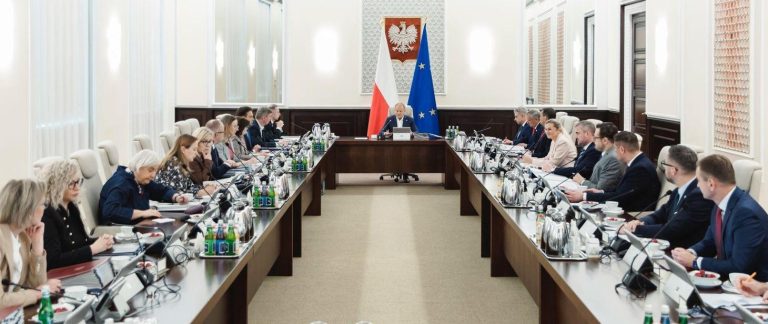 Deregulacja w sektorze energetycznym. Ułatwienia dla odbiorców, przedsiębiorców i inwestorów