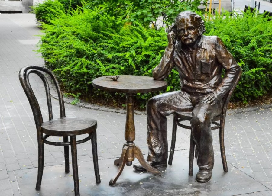 Bohdan Smoleń patronem skweru a małżeństwo Bobów – ronda w Bielsku-Białej