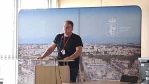 Park czy parking? Zielona inwestycja kontra potrzeby mieszkańców Ursynowa