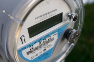 Mniej indywidualnych odbiorców energii korzystających z taryf